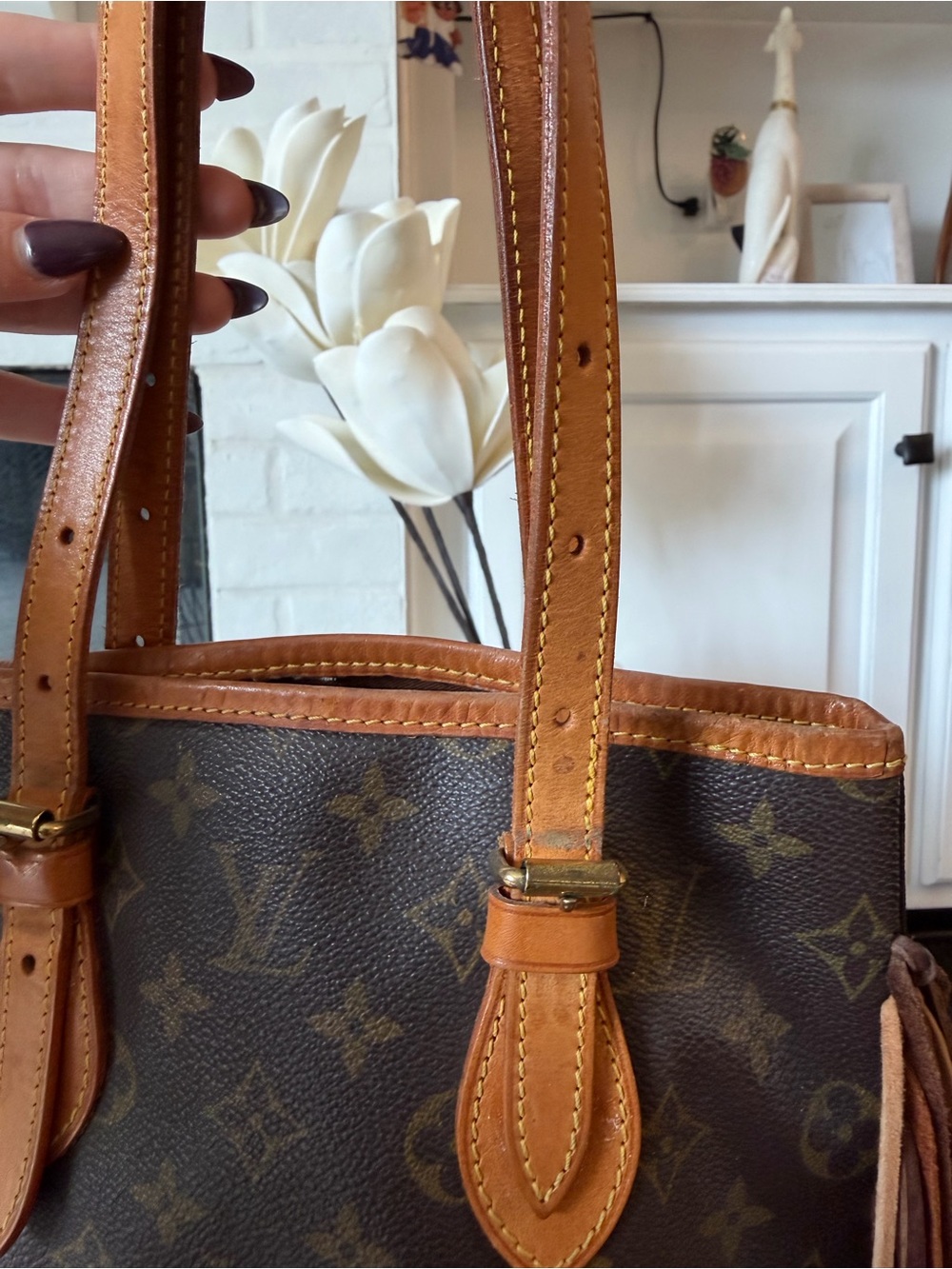 Louis Vuitton Monogram Canvas Fringe Shoulder Bag in Brown and Tan - Picture 4 of 14